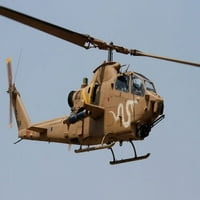 Ах-1С цефа напад хеликоптер На Израелските Воздухопловни Сили Постер Печатење Од Офер Зидон Стоктрек Слики